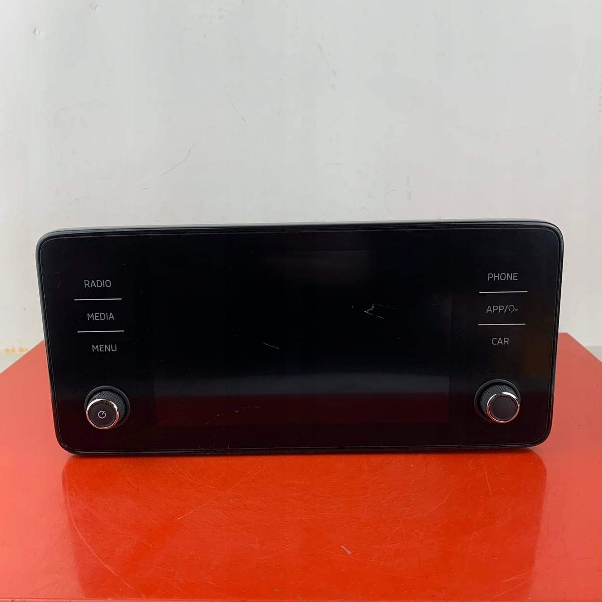 Skoda Scala Kamiq EKRAN WYŚWIETLACZ MONITOR MIB3 654035869F ID: 6988