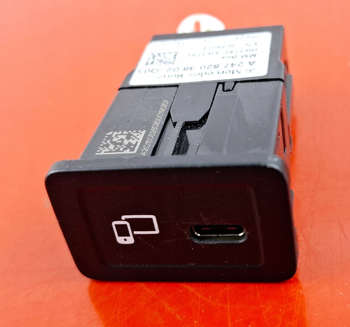 Mercedes-Benz W247 Gniazdo / Port USB-C A2478203802