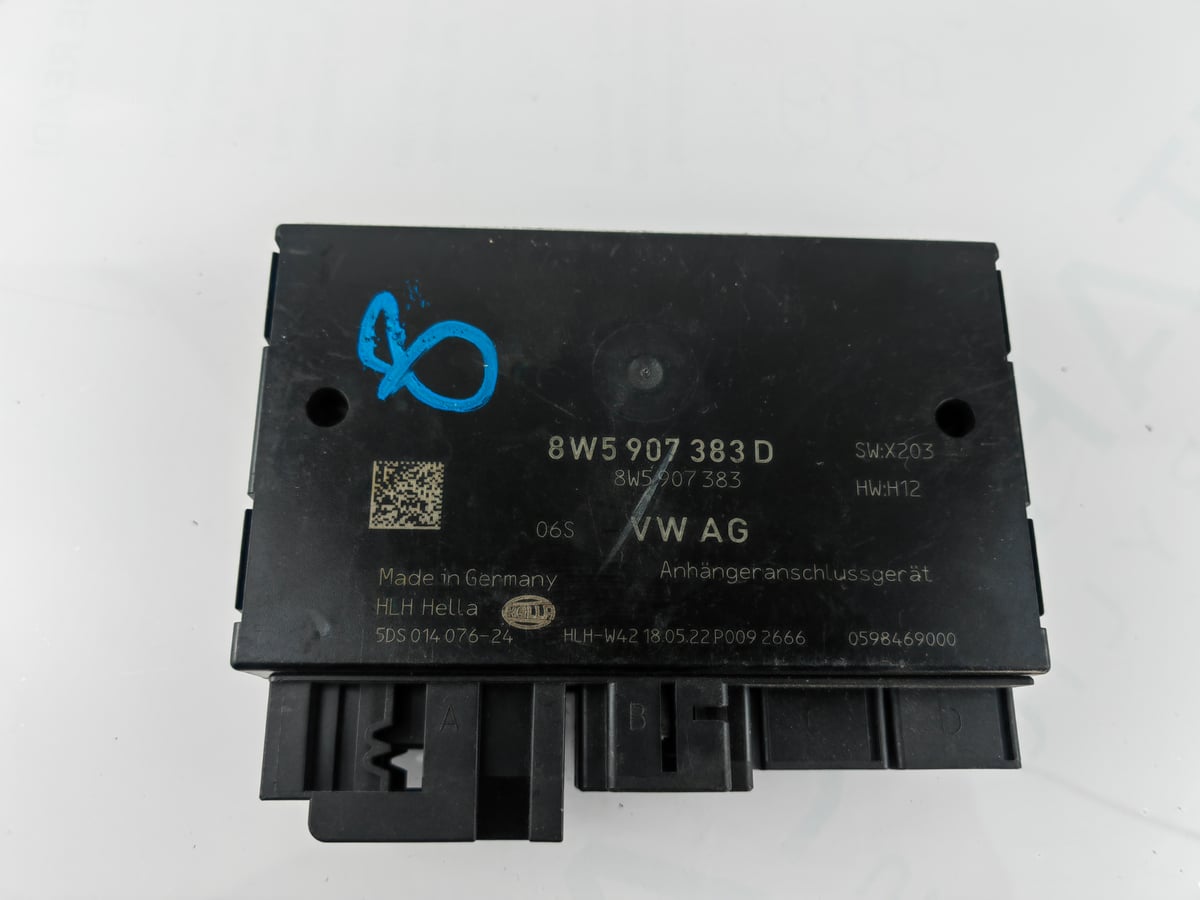 AUDI A4 Moduł Sterownik HAKA 8W5907383D (8)