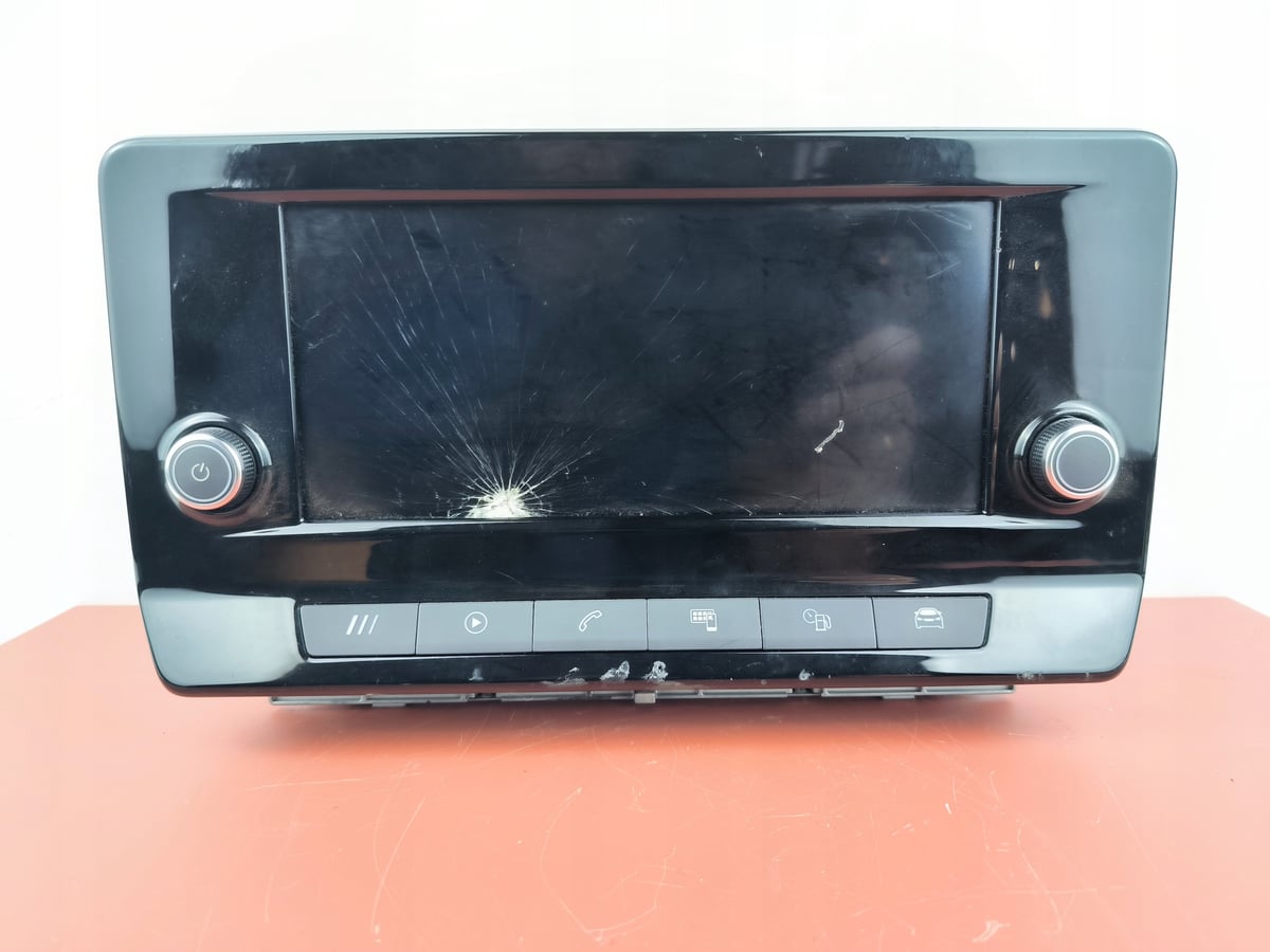 SEAT Leon IV 4 Radio Wyświetlacz 5FA035871B Uszkodzony