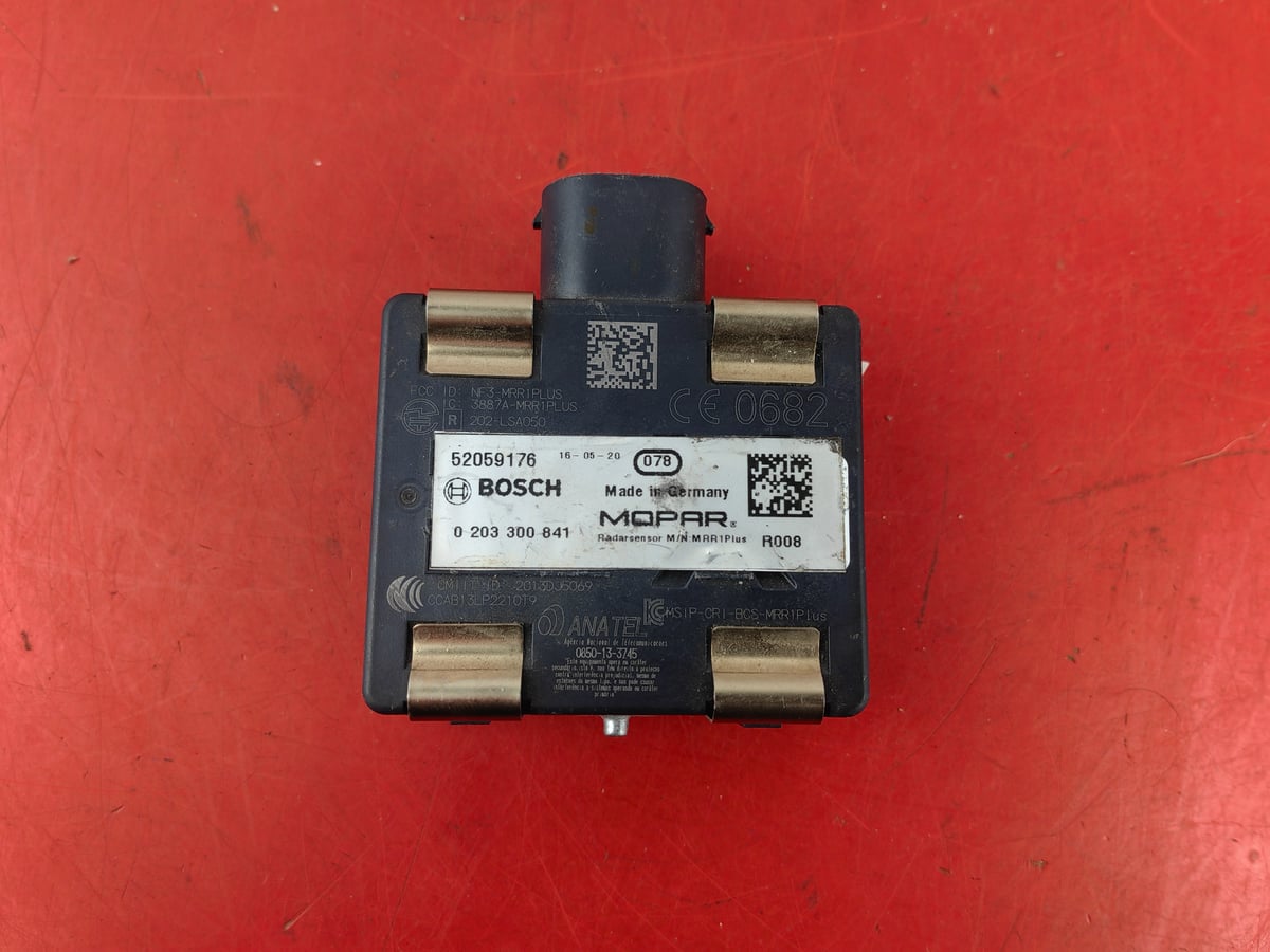 Jeep Renegade Moduł sterownik radar Distronic 52059176 id 2607032