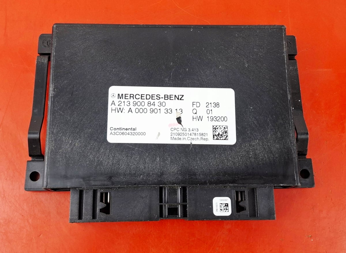 Mercedes-Benz Sprinter W907 Moduł sterownik skrzyni biegów A2139008430