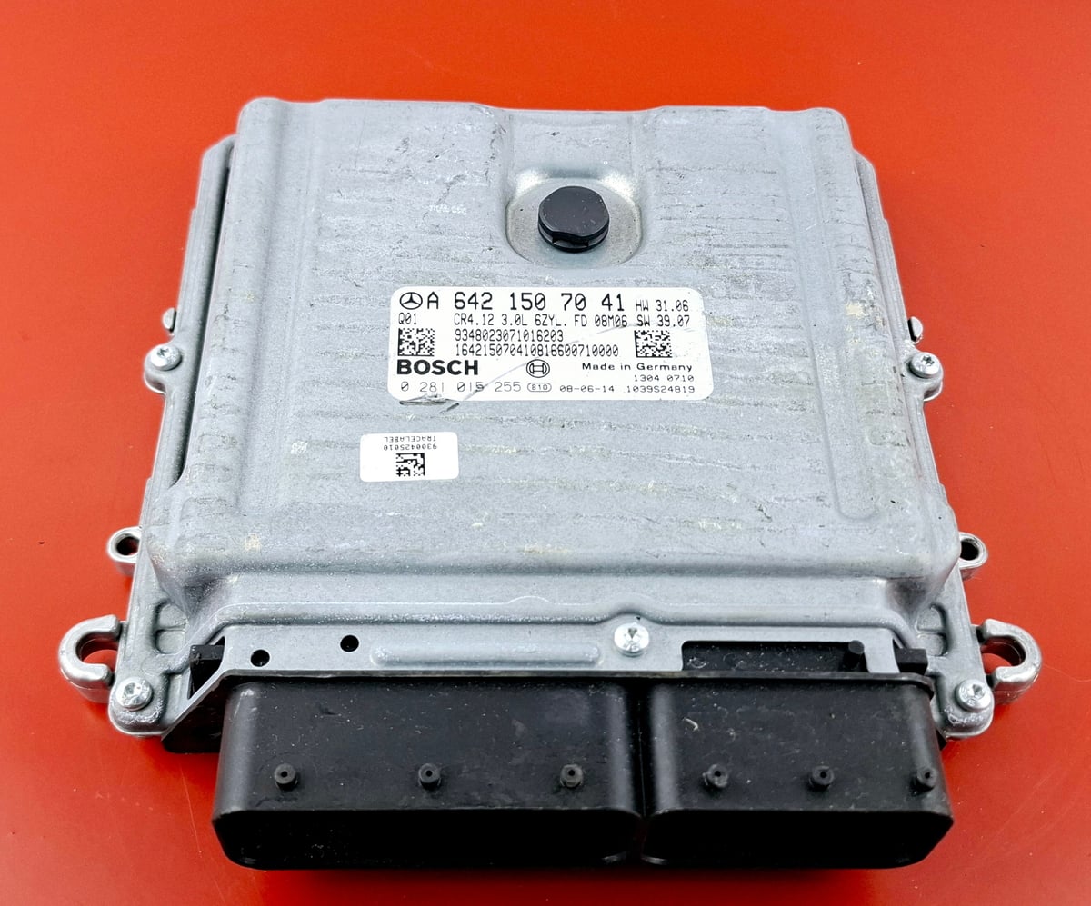 Mercedes-Benz OE Sterownik silnika 3.0 CDI ECU A6421507041 Nowy