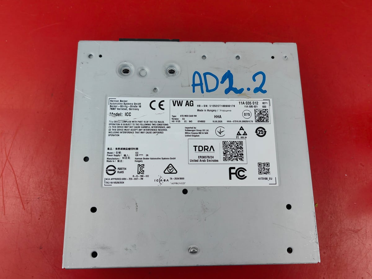 Volkswagen stacja multimedialna STD MEB DAB VW 11A035012 (AD2.2)