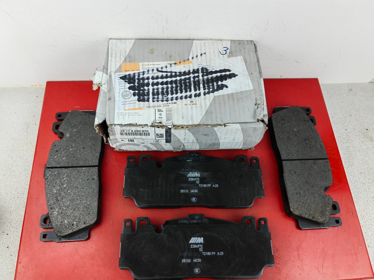 BMW M3 F80 Klocki hamulcowe przód ceramika 34112284970 2284970
