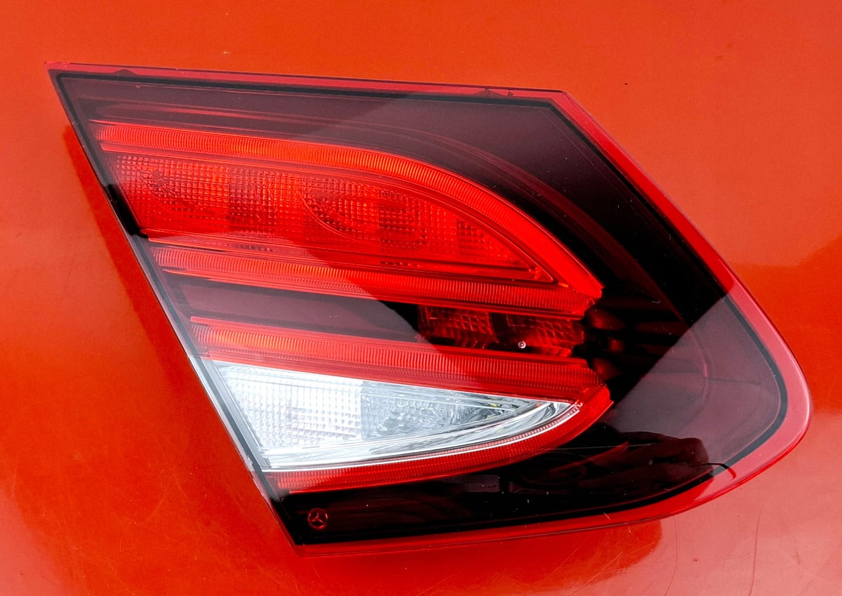 MERCEDES-BENZ C W205 Lampa Tylna Lewa A2059063705