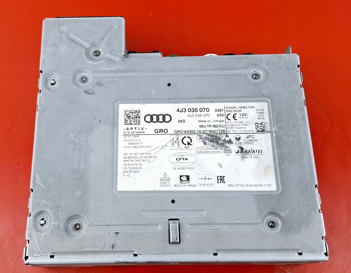 Audi E-Tron Stacja multimedialna GPS MMI 4J3035070