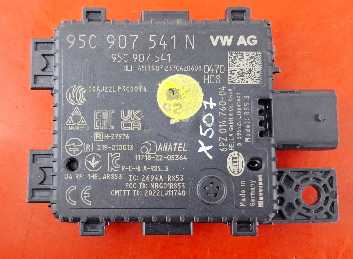 Volkswagen PASSAT Radar sensor ACC Distronic 95C907541N