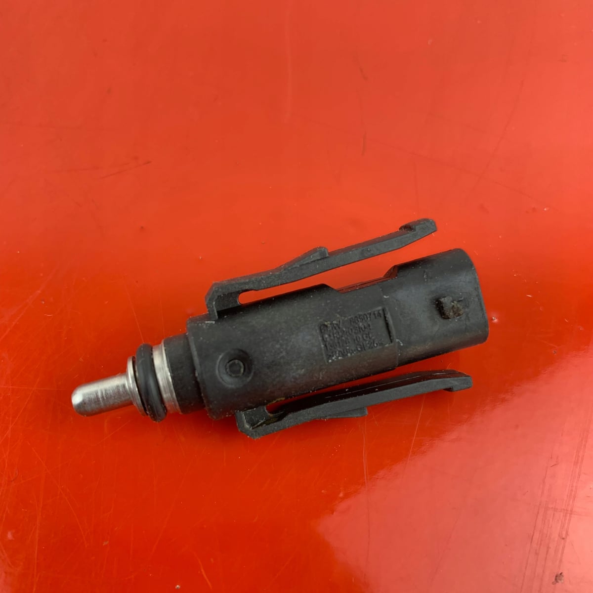 BMW X5 G05 Czujnik temperatury płynu chłodzenia 8650714 13628650714 Nowy