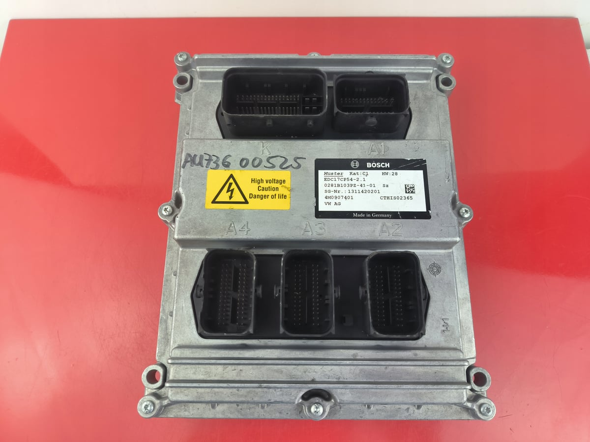 Audi Q7 Sterownik silnika 4M0907401