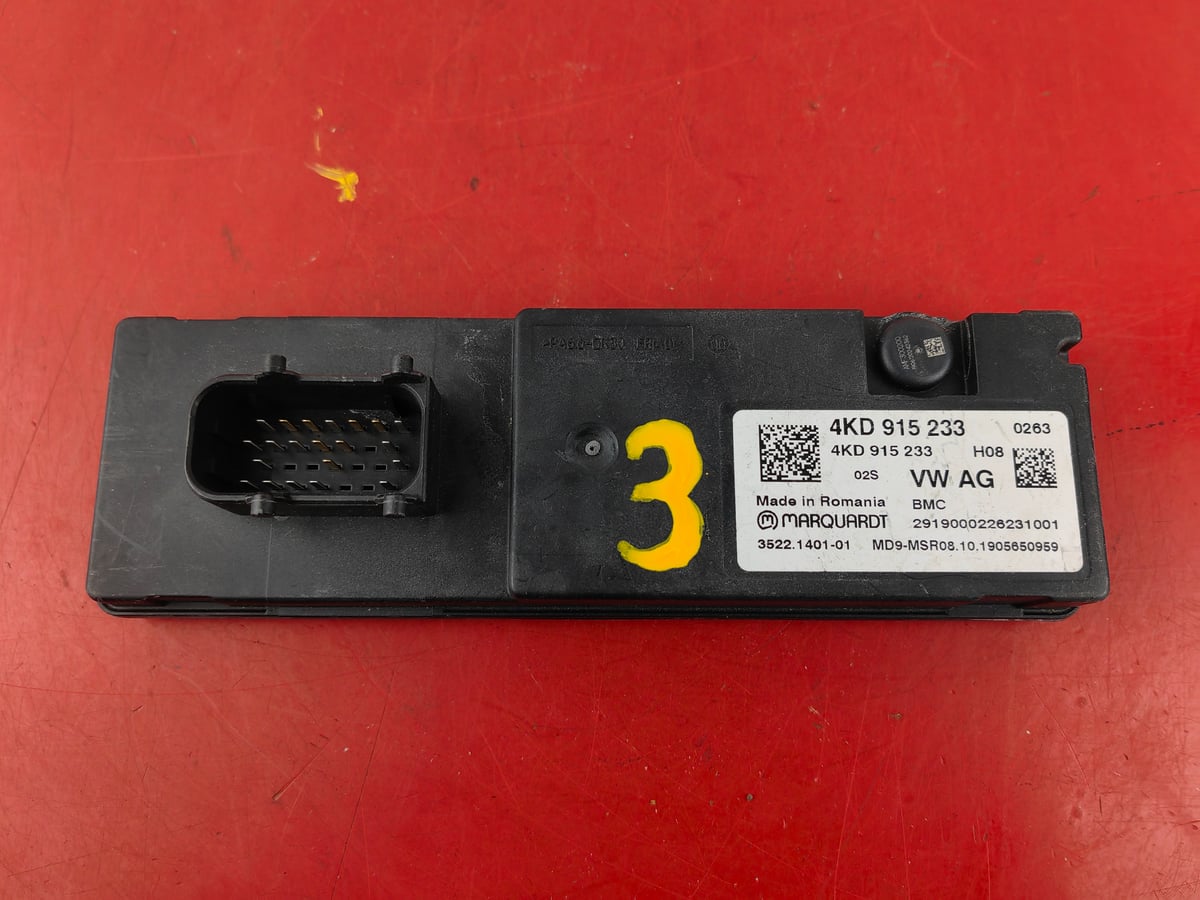 Audi A6 Moduł, Sterownik Akumulatora 4KD915233 (3)
