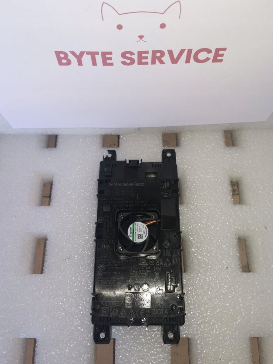 Ładowarka indukcyjna mercedes A2239001236