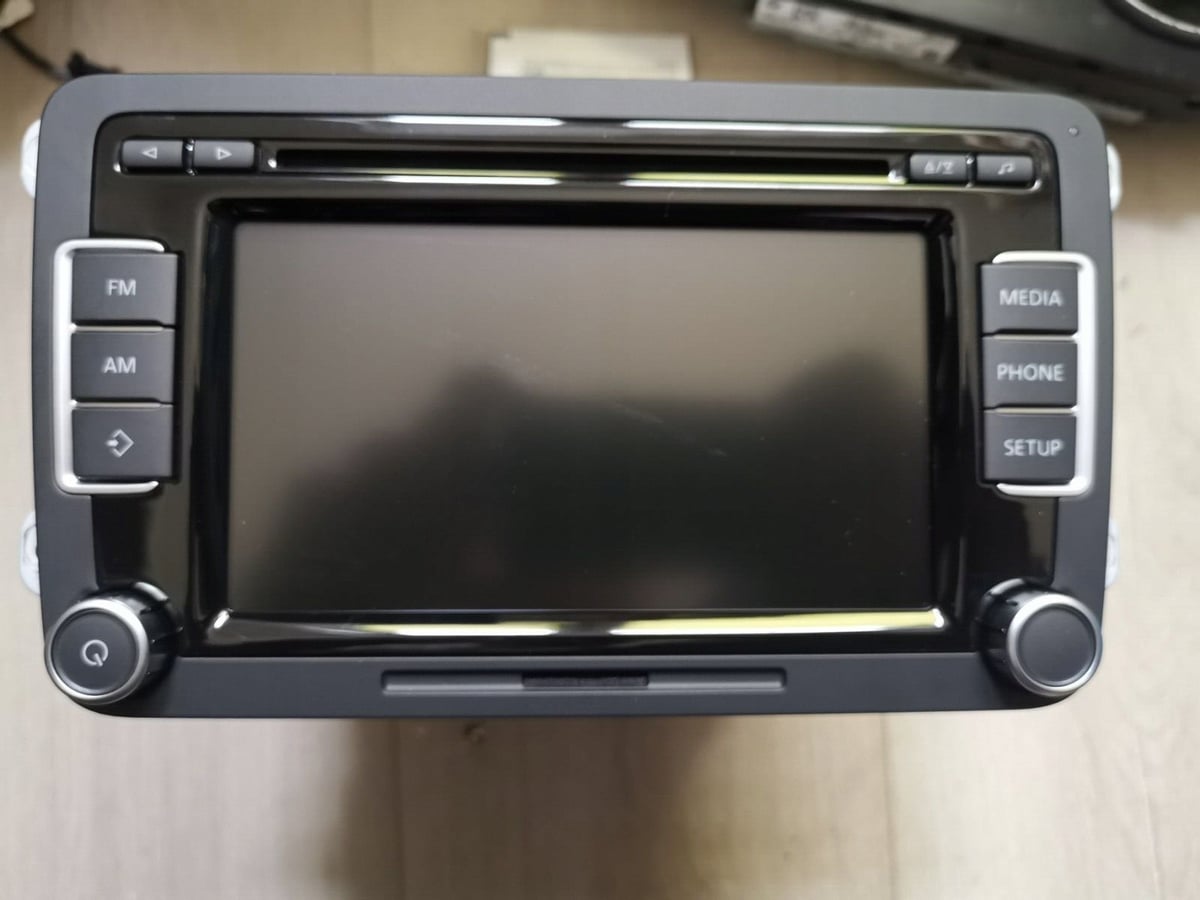 Radio RCD 510 Volkswagen 5K0057190BX