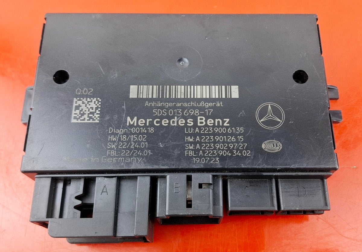 Mercedes-Benz W223 Moduł / sterownik HAKA A2239006135