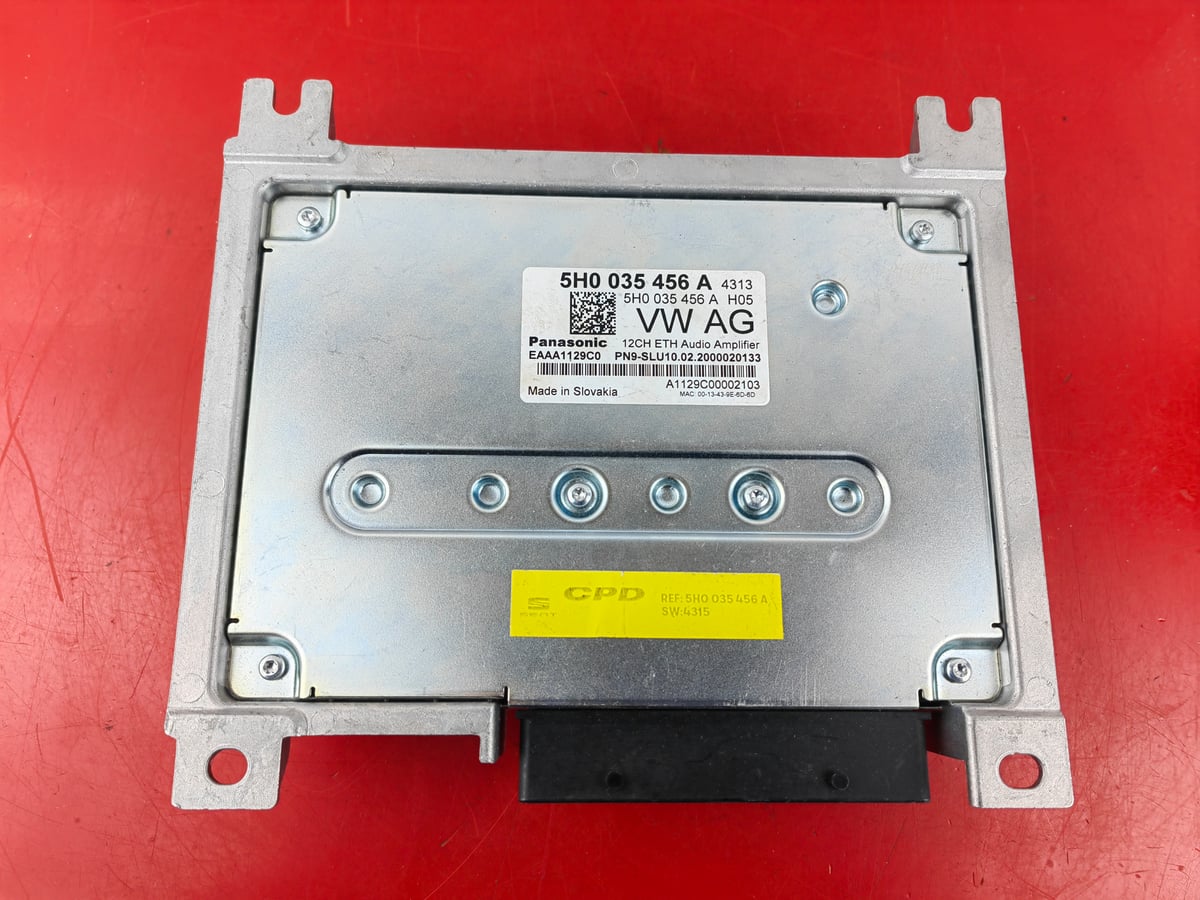 Volkswagen Golf VIII Wzmacniacz systemu dźwiękowego 5H0035456A