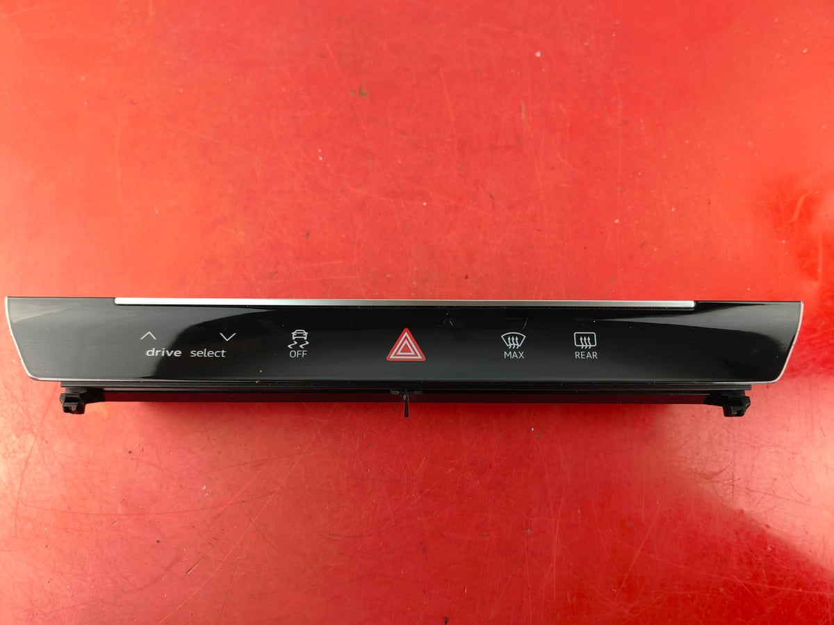 Audi A6  Panel przełącznik 4K0925301B ID 2608032