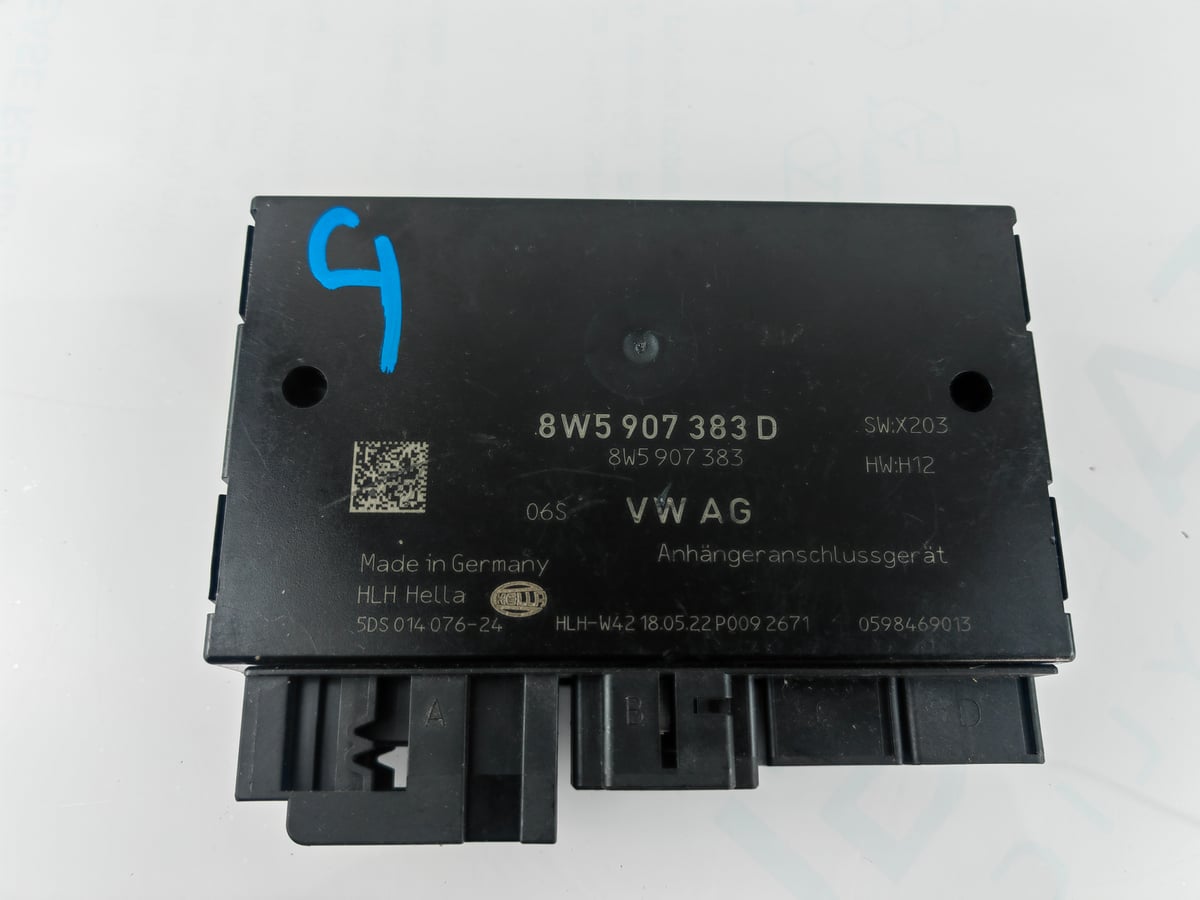 AUDI A4 Moduł Sterownik HAKA 8W5907383D (4)