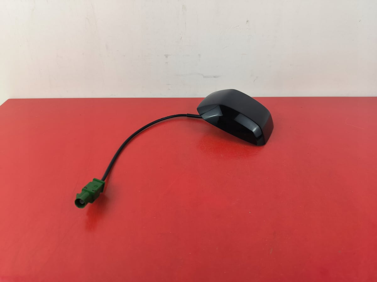 Audi A4 B9 A5 Antena dachowa GPS 8W7035503B Kolor Czarny Y9T