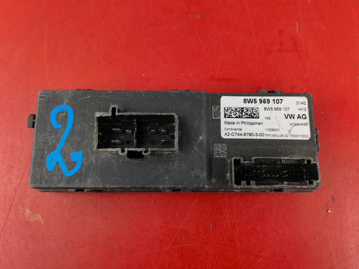 Audi A4 Modul Sterownik Bagażnika 8W5959107 (2)