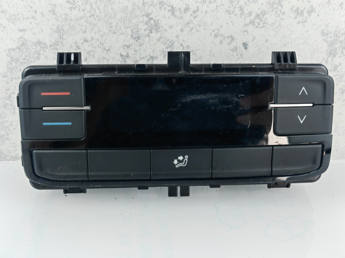 Volkswagen Multivan T6 Panel klimatyzacji 7LA907049A (4)