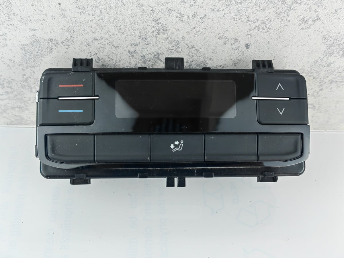 Volkswagen Multivan T6 Panel klimatyzacji 7LA907049A (7)