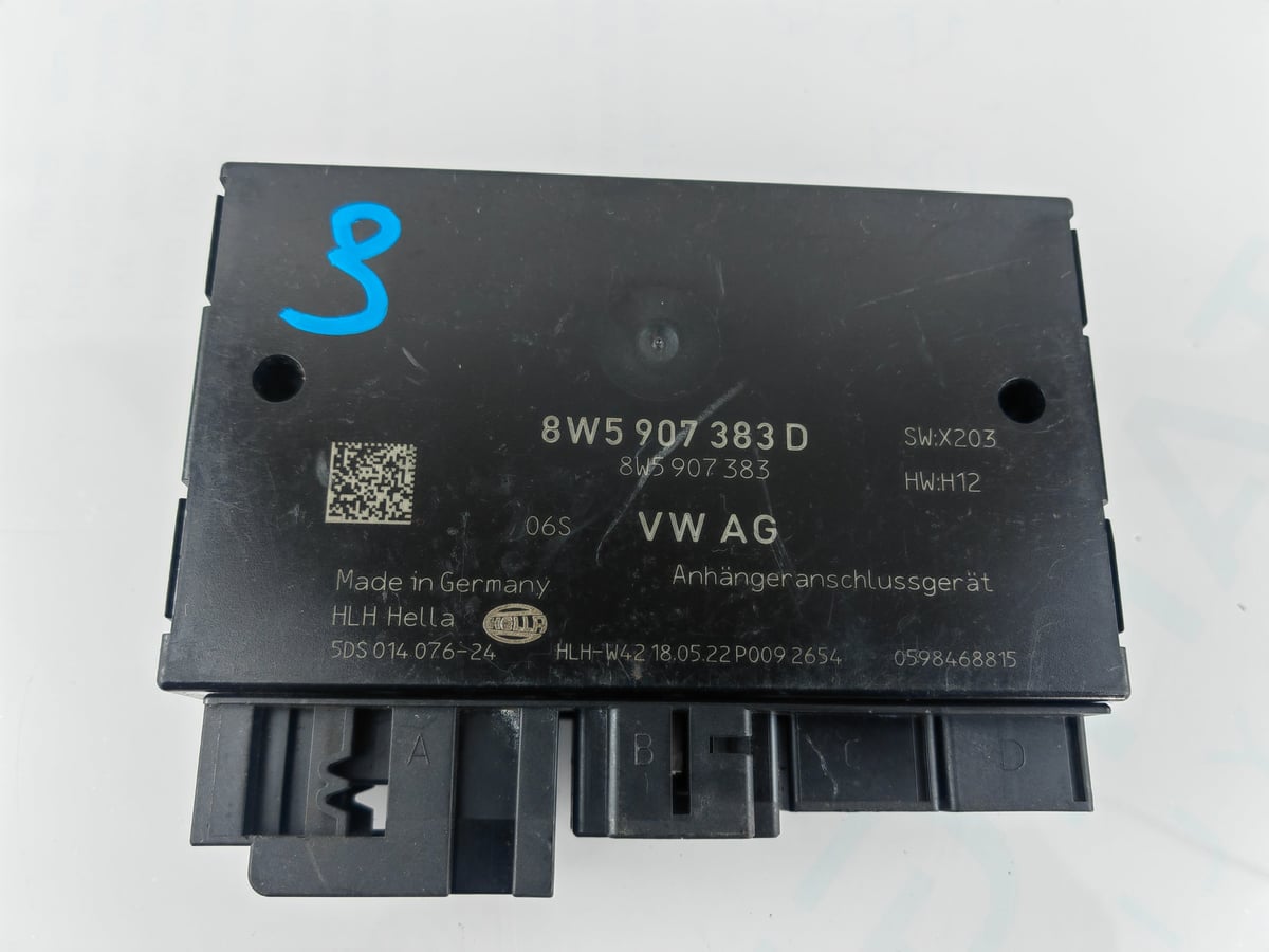 AUDI A4 Moduł Sterownik HAKA 8W5907383D (3)