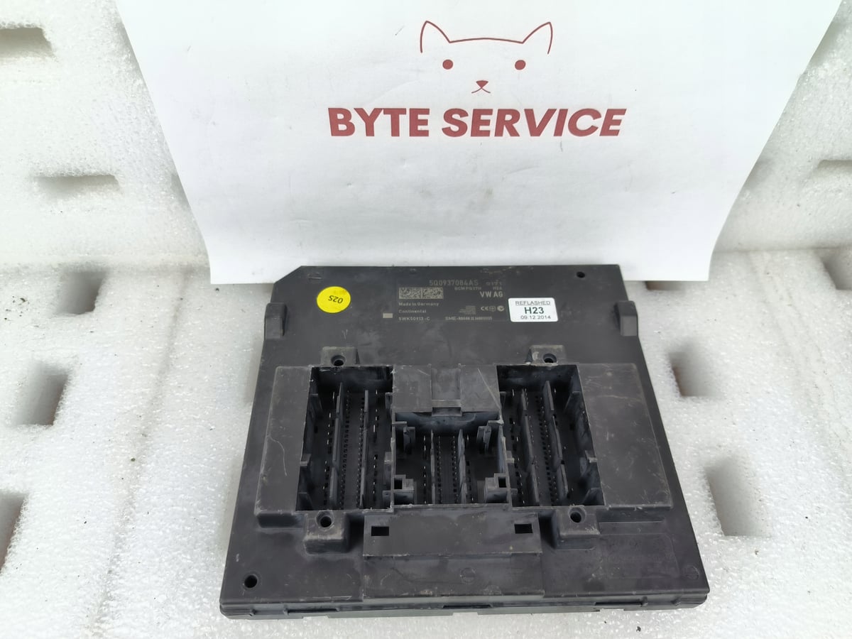 VW AG STEROWNIK MODUŁ KOMFORTU BCM 5Q0937084AS