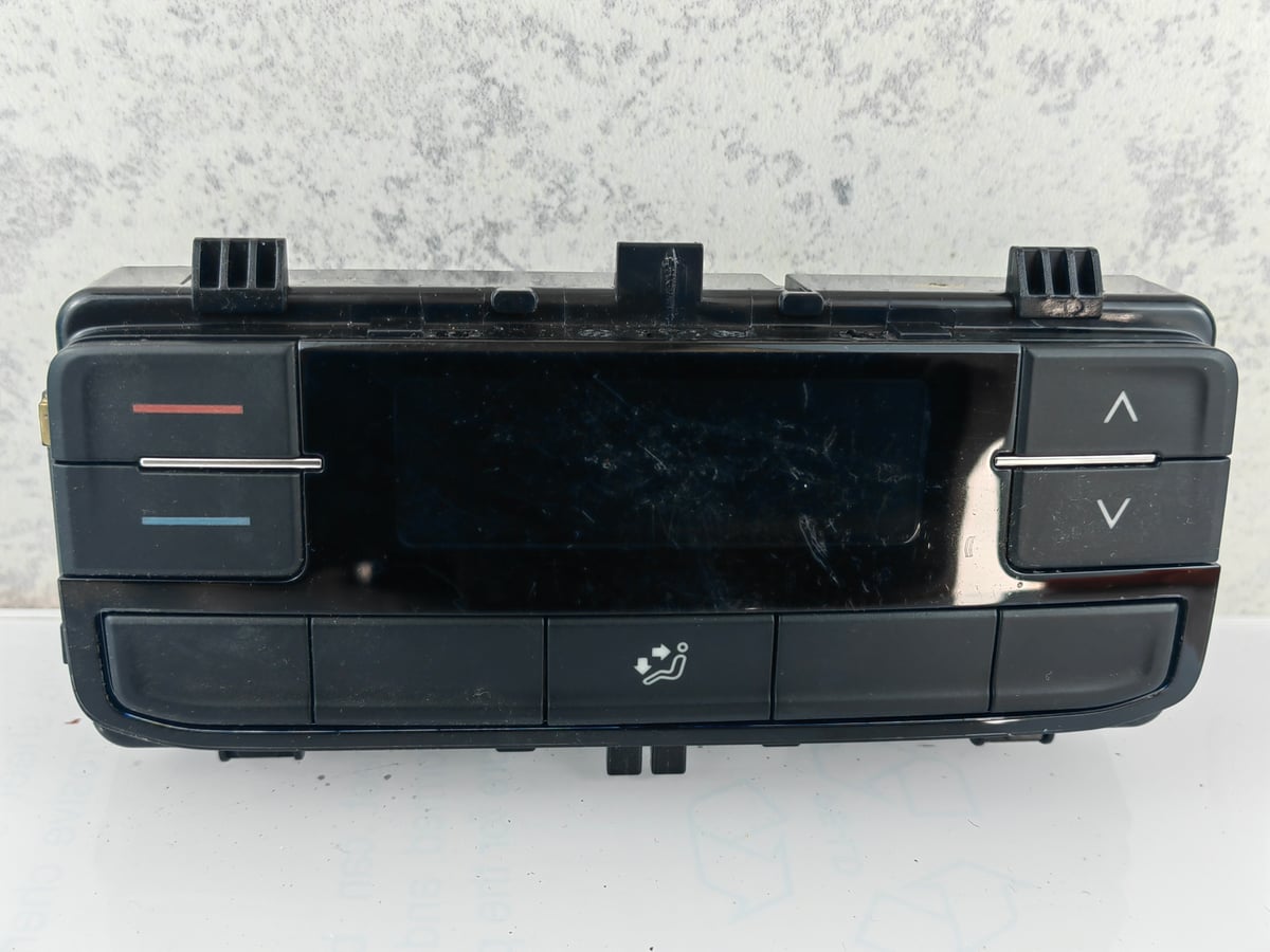 Volkswagen Multivan T6 Panel klimatyzacji 7LA907049A (14)