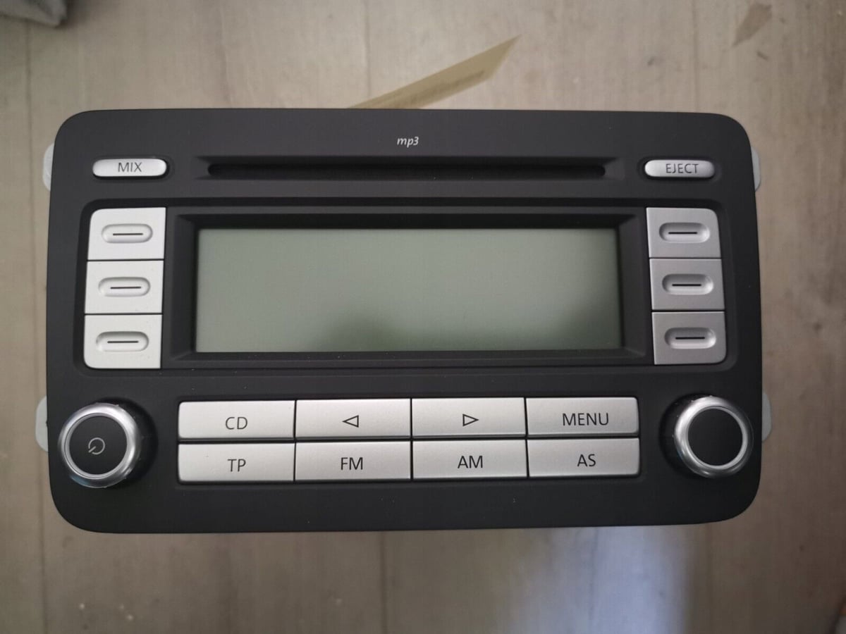 Radioodtwarzacze VW GOLF 1K0057187DX