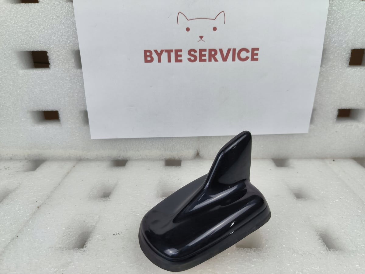 Antena dachowa Audi 4N0035503J Kolor Czarny X5B