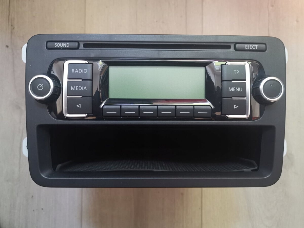 Radio RCD210 Volkswagen 5M0057156BX 5M0035156BX
