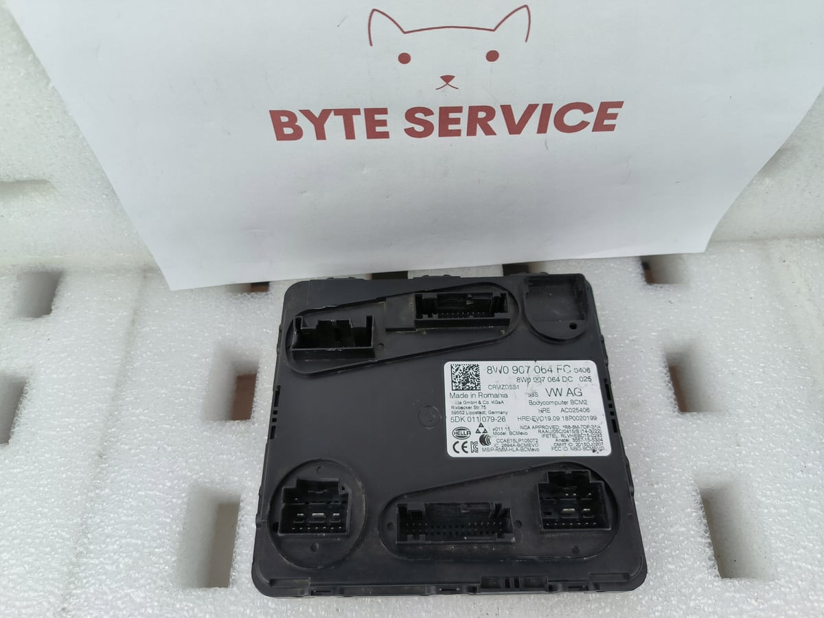 VW AG STEROWNIK MODUŁ KOMFORTU BCM 8W0907064FC