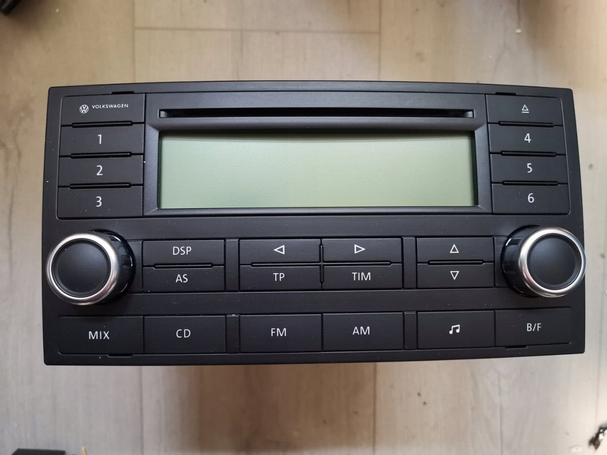 Radio Volkswagen Touareg 7L6057195X 7L6035195X