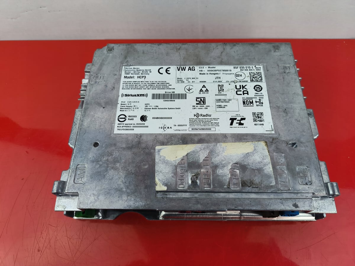 AUDI OE WZMACNIACZ AUDIO HCP3 85F035010E
