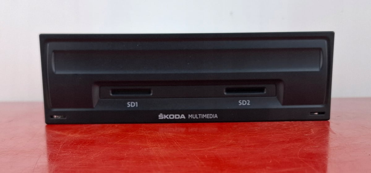 Skoda Octavia III Czytnik radia/nawigacji MIB 565035874