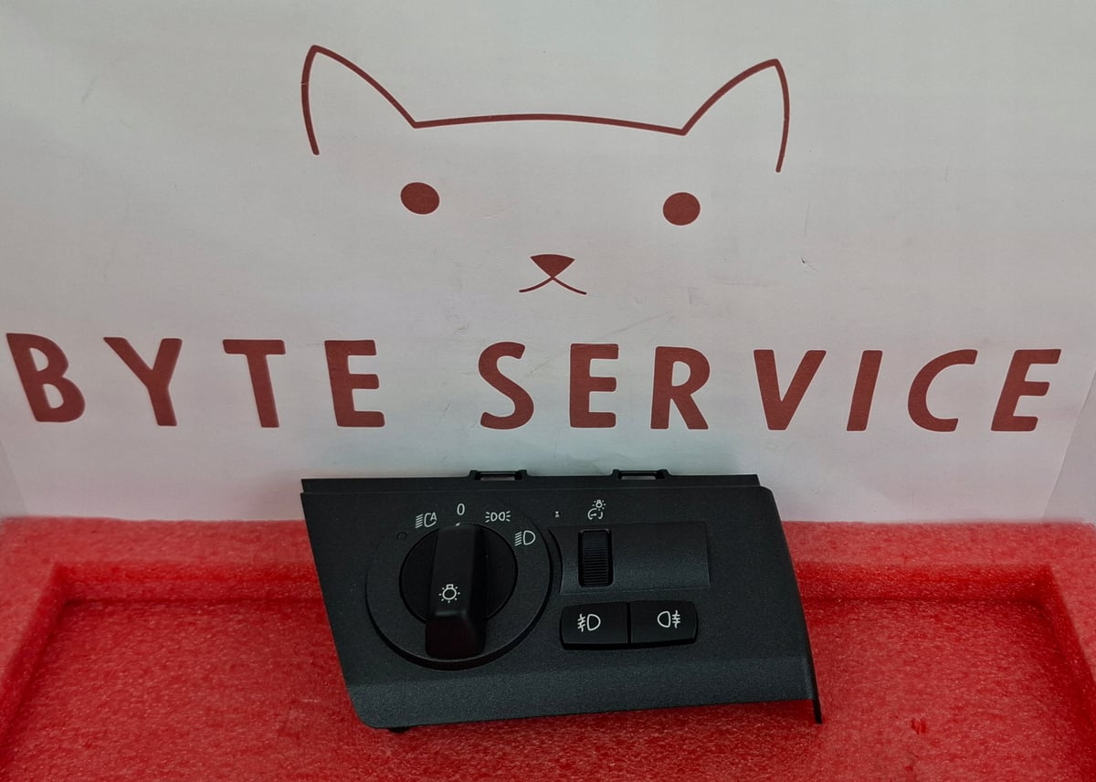 BMW X3 E83 Panel obsługi świateł 61313405707