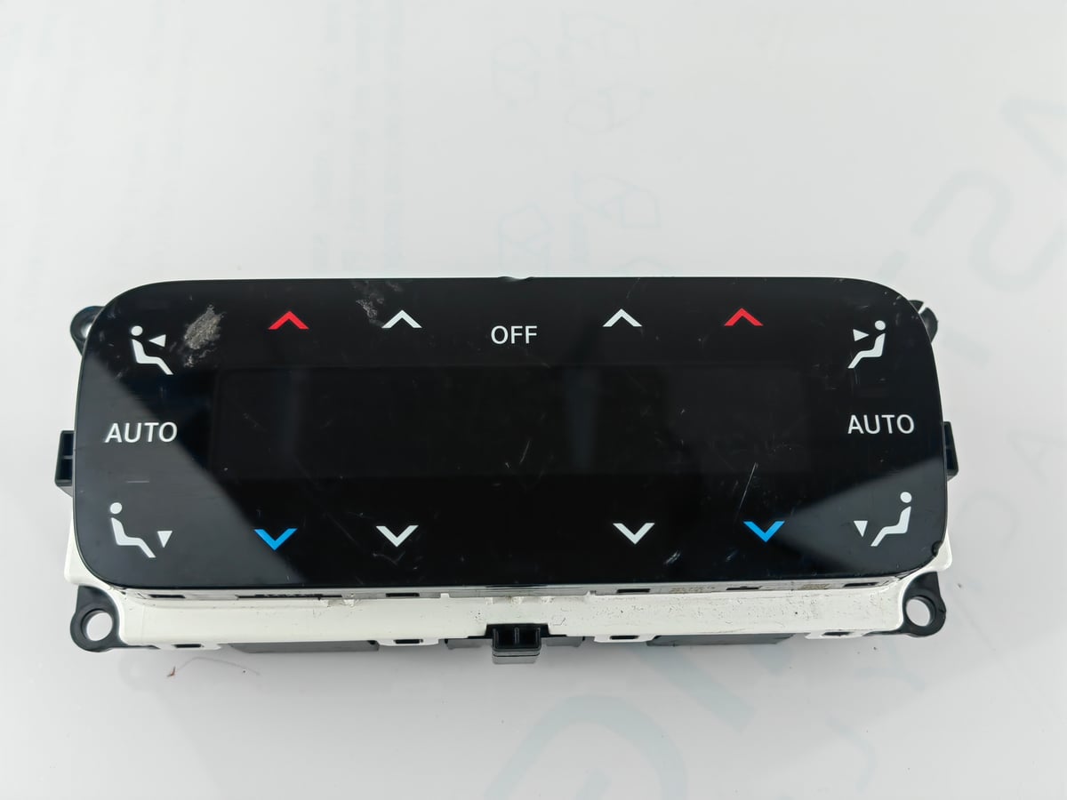 Mercedes-Benz W206 Panel sterowania klimatyzacji A2069003916 (4)