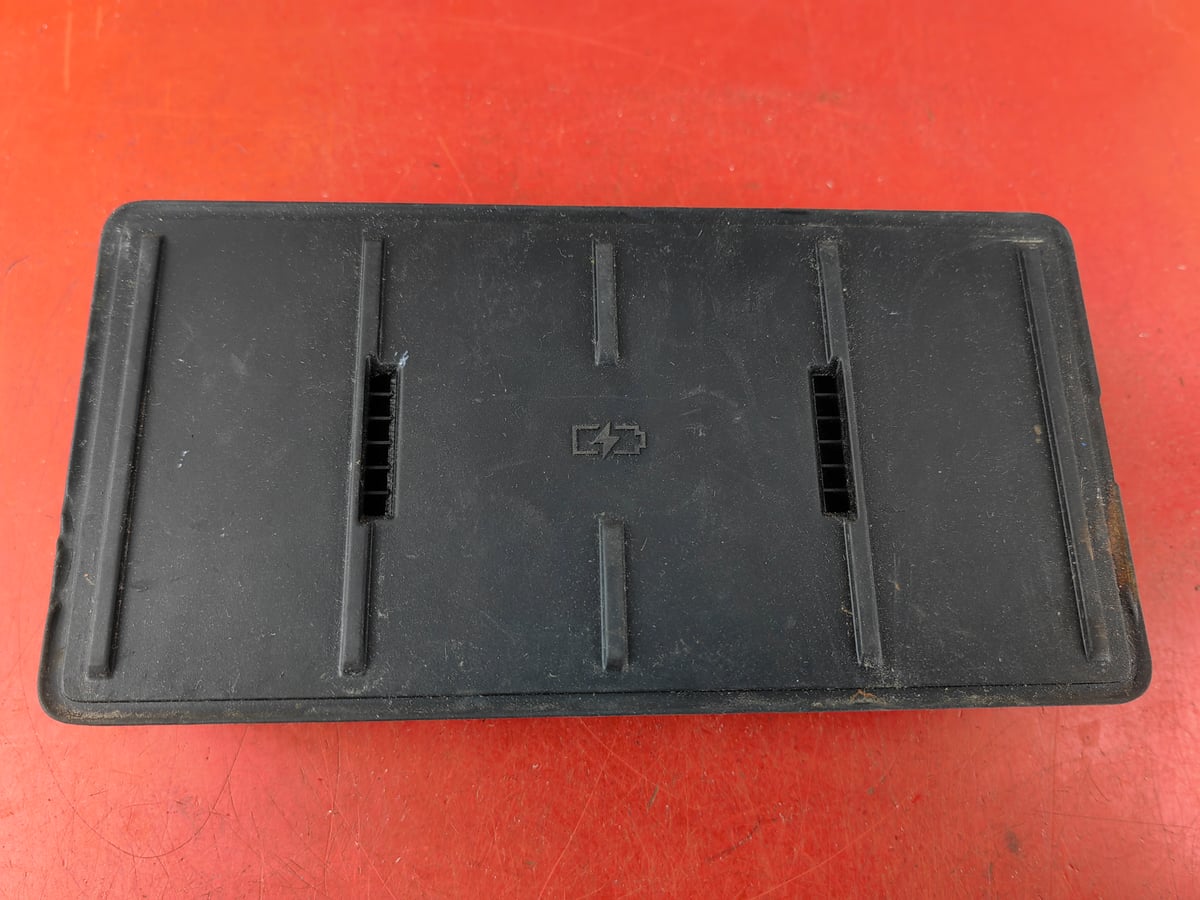 Audi A4 Ładowarka indukcyjna 85E035507 (10)