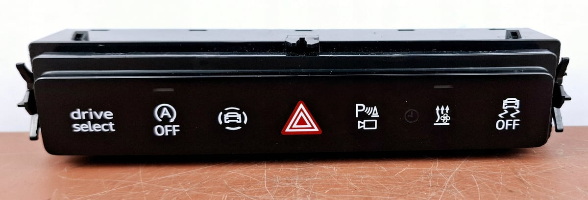 Audi Q8 Panel sterowania DRIVE SELECT + Webasto 4MN925301C