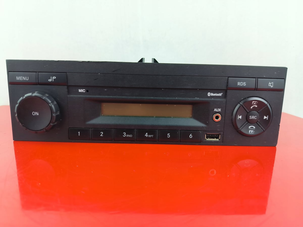 Mercedes-Benz ACTROS AXOR ATEGO Radio Bluetooth mp4 A0014461962