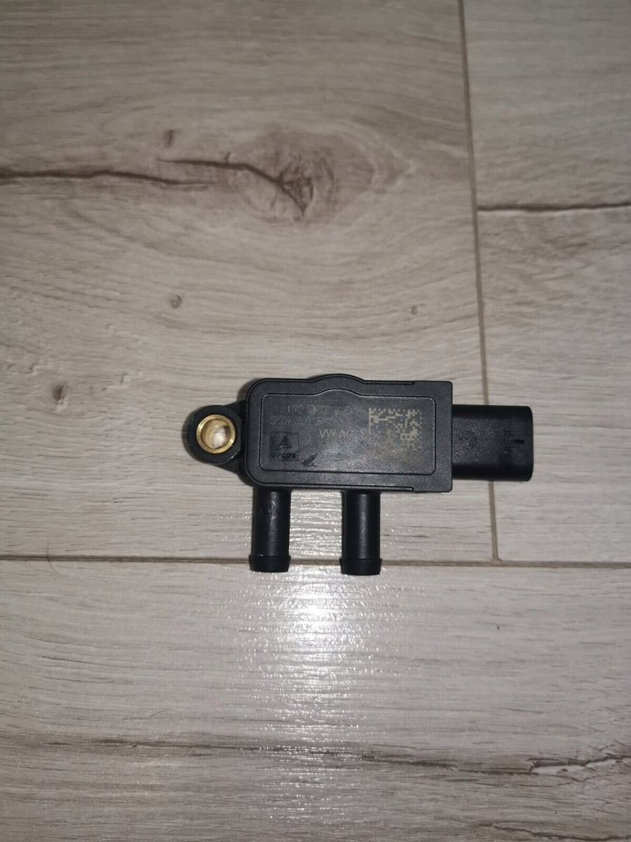 VW AUDI CZUJNIK CIŚNIENIA SPALIN DPF 057906051F