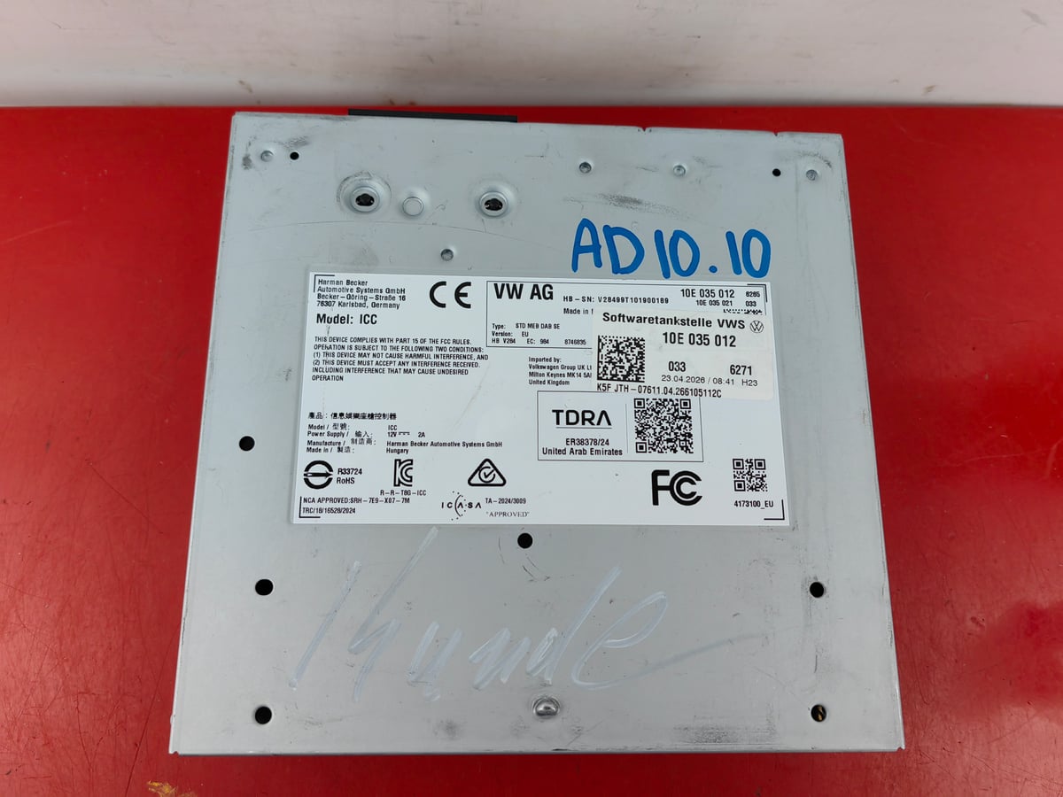 Volkswagen stacja multimedialna STD MEB DAB SE 10E035012(AD10.10)