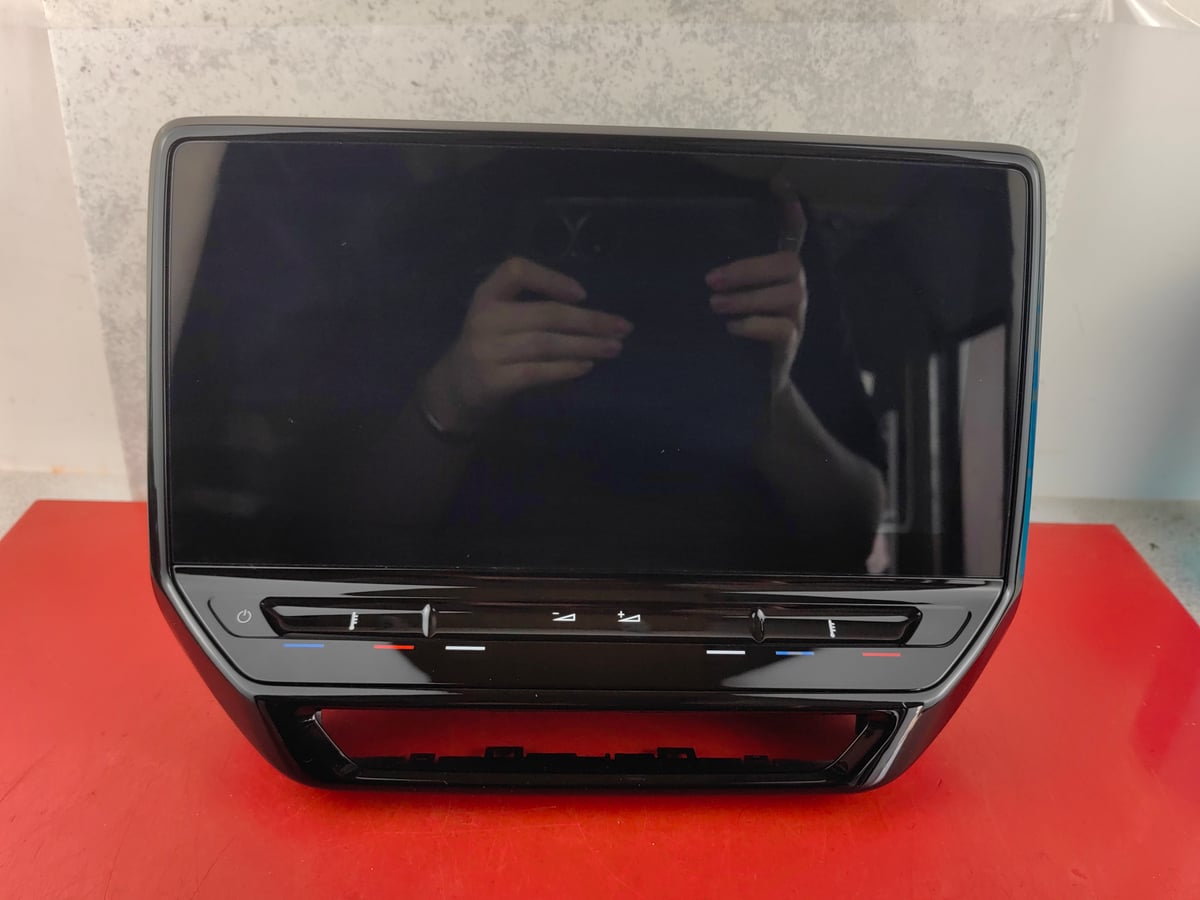 Volkswagen ID.3 Wyświetlacz, ekran 10A919605D Uszkodzony