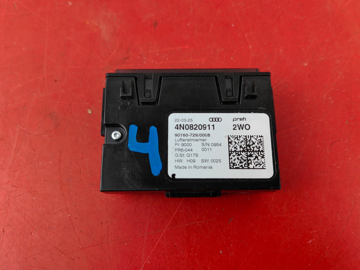 Audi A8 Regulator nawiewu 4N0820911 (4)