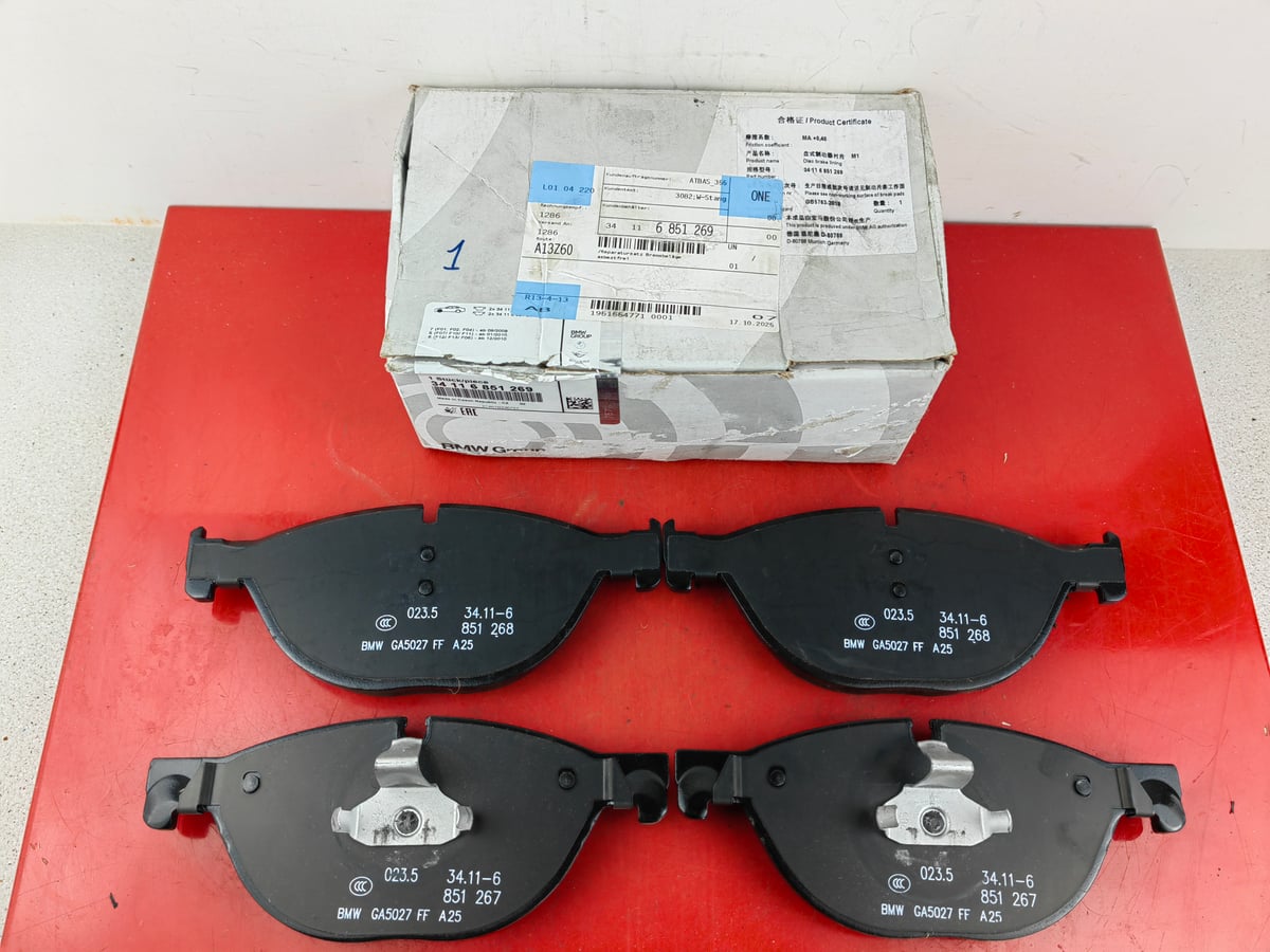BMW F10 Klocki hamulcowe, bezazbestowe 34116851269 6851269