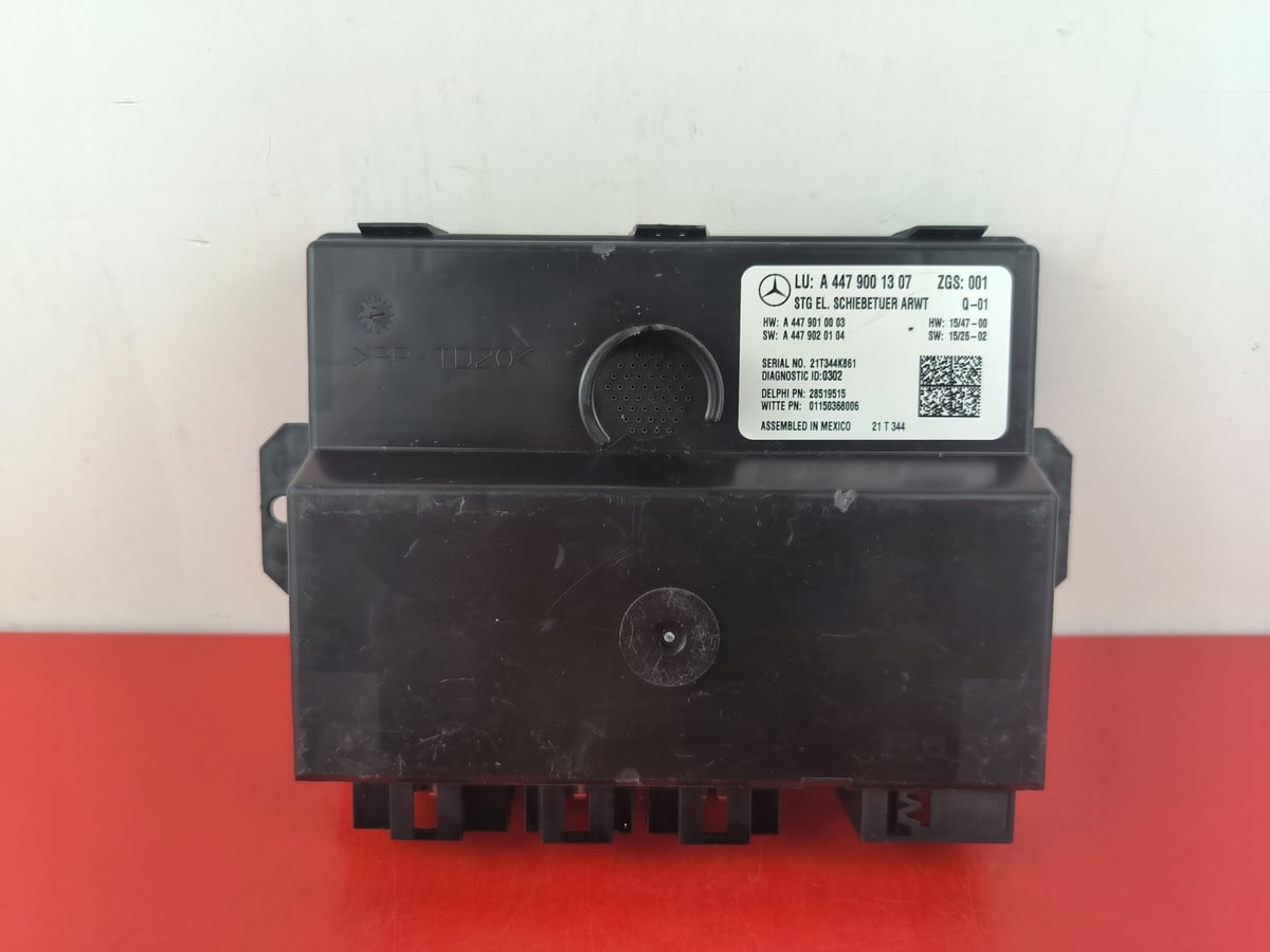 Mercedes-Benz V W447 Moduł / Sterownik drzwi A4479001307