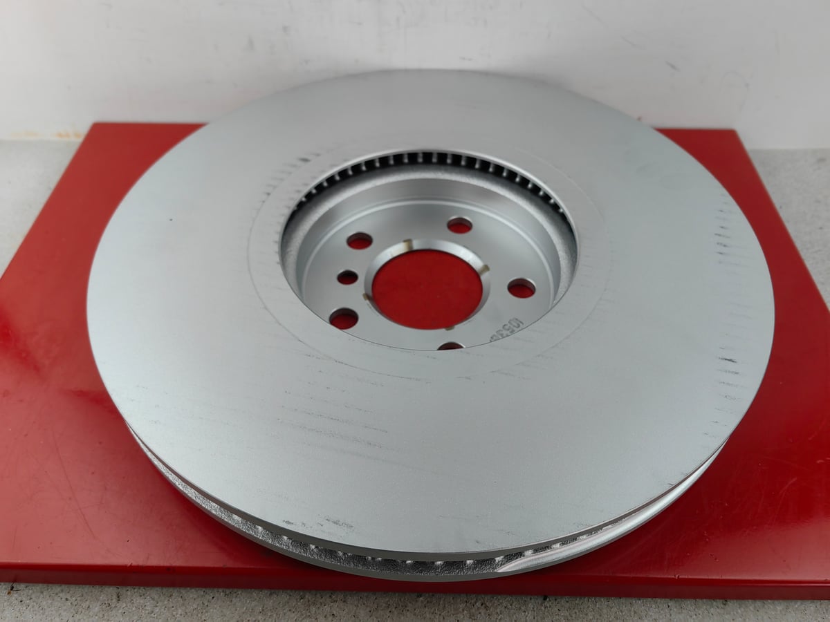 BMW 3' F30 Tarcza hamulcowa Przednia 34108841936 8841936