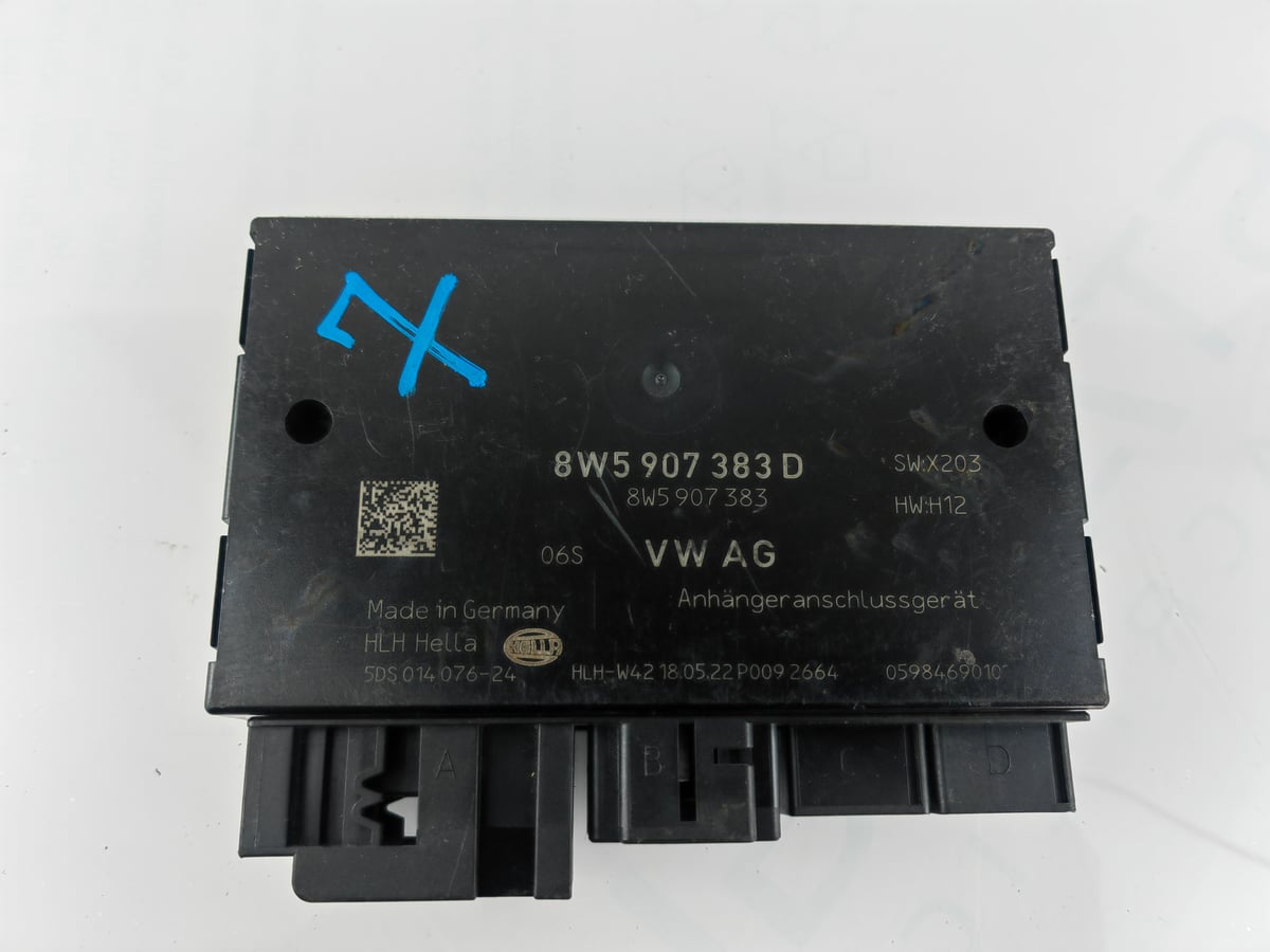 AUDI A4 Moduł Sterownik HAKA 8W5907383D (7)