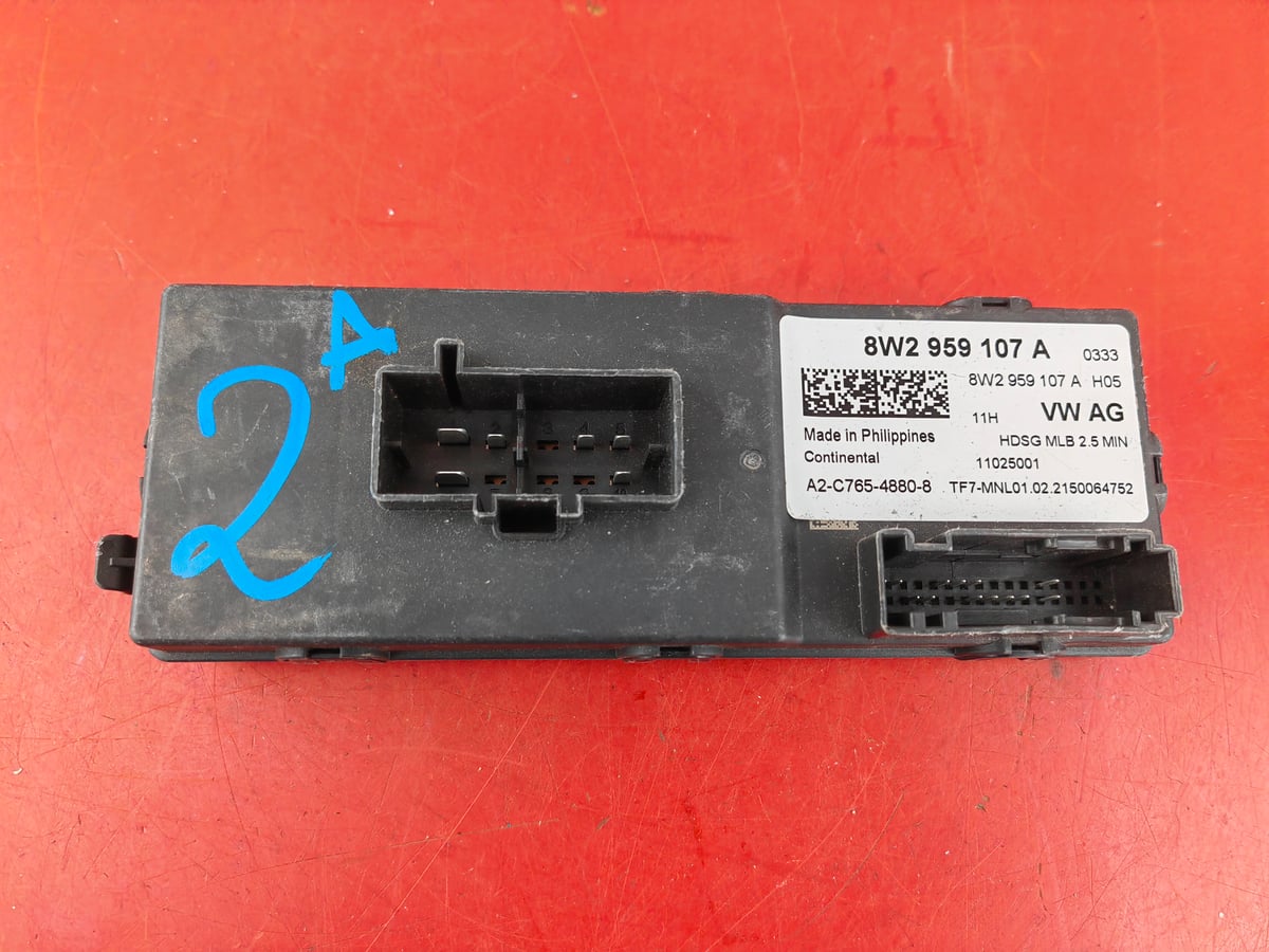 Audi A4 Modul Sterownik Bagażnika 8W2959107A (2)