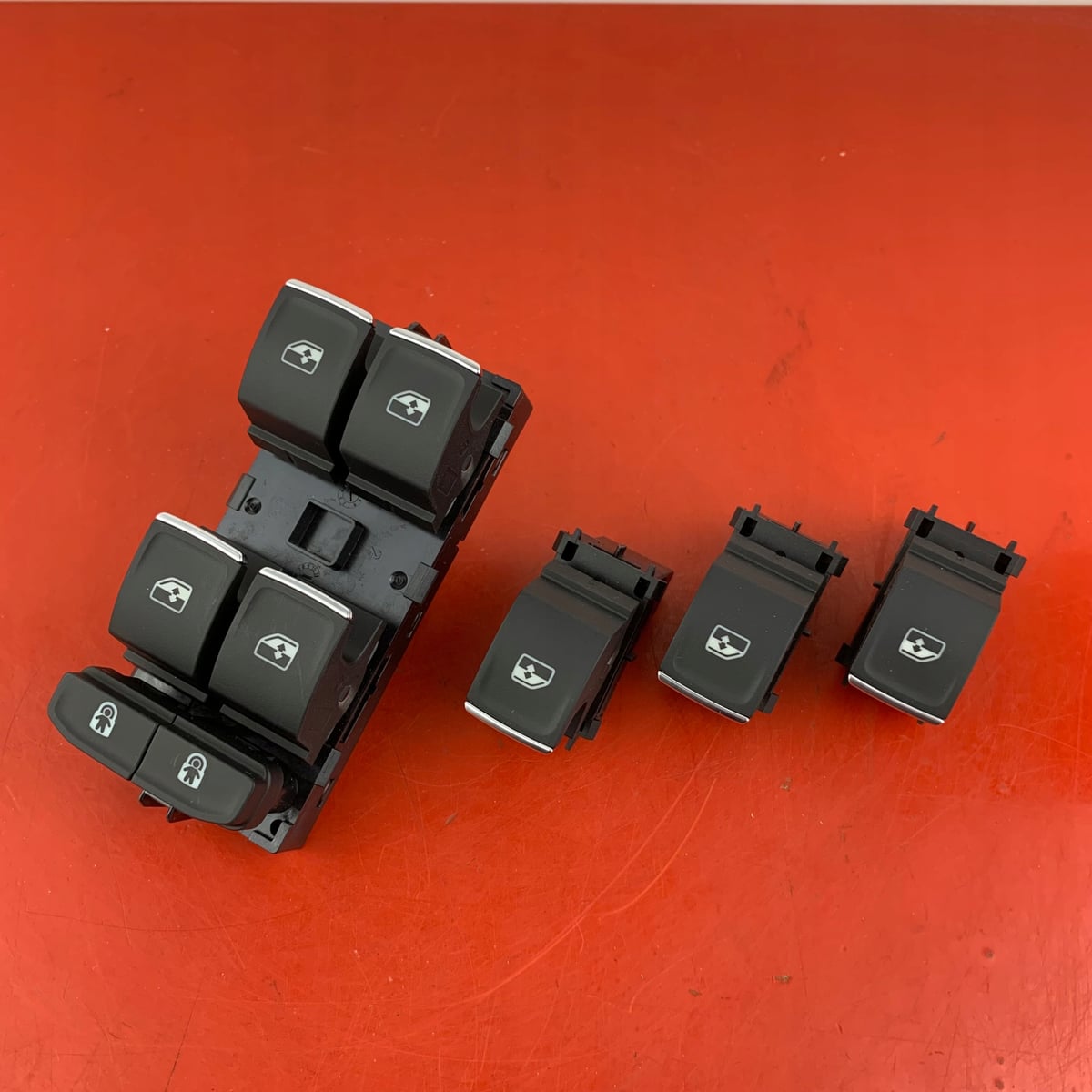 VW VOLKSWAGEN PRZEŁĄCZNIK PRZYCISK SZYB CHROM 3G0959857C+5G0959855L (3 szt)